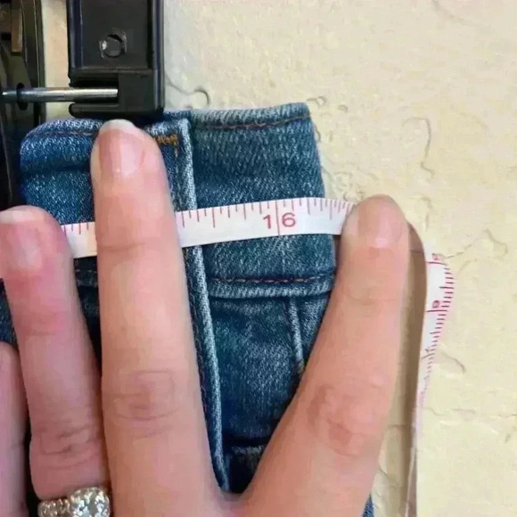 J.crew high rise button fly crop flare jeans.Sz 31 business casual preppy - Picture 6 of 6